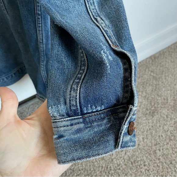Madewell Oversized Denim Trucker Jacket - Picture 14 of 14